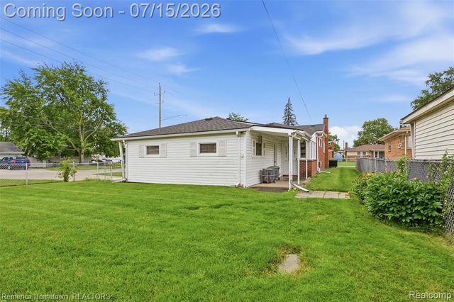 30410 Florence Street, Garden City, MI 48135