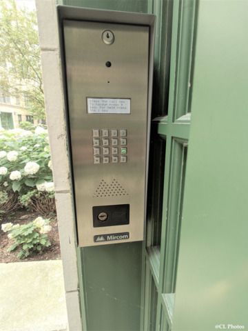 4312 N CLARENDON Avenue 1200, Chicago, IL 60613