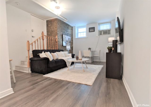 4312 N CLARENDON Avenue 1200, Chicago, IL 60613