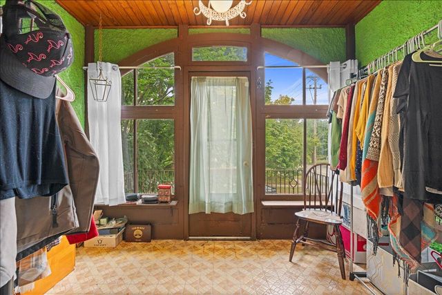 703 St Clair AVENUE, Sheboygan, WI 53081