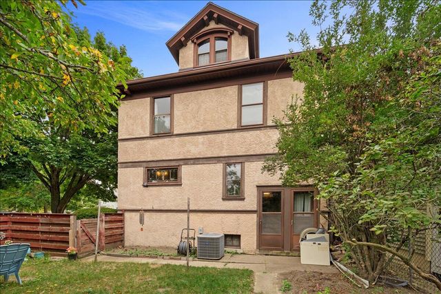 703 St Clair AVENUE, Sheboygan, WI 53081