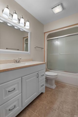 715 Riverview Drive, Kokomo, IN 46901