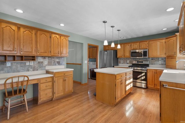 715 Riverview Drive, Kokomo, IN 46901