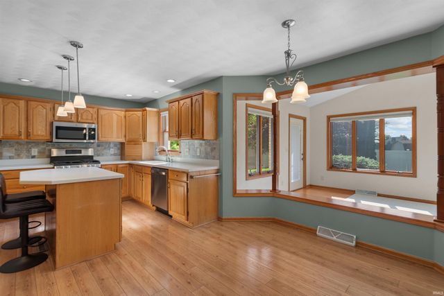 715 Riverview Drive, Kokomo, IN 46901