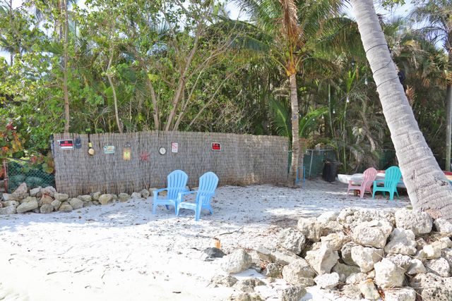 1516 S Lakeside Drive 318, Lake Worth Beach, FL 33460