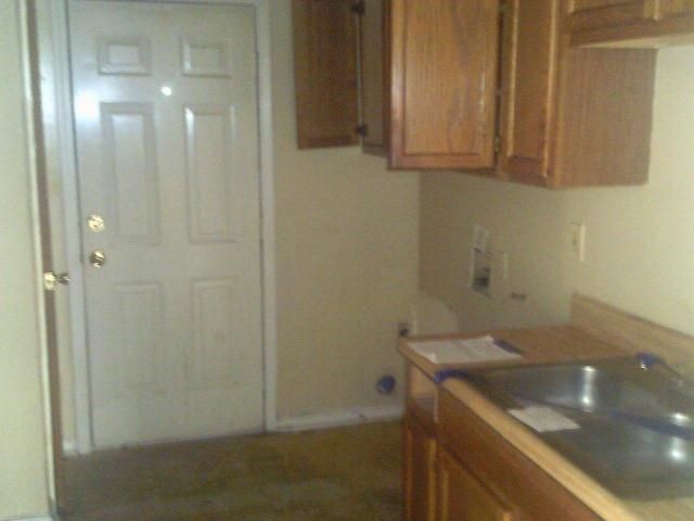 1397 GILL DR, Memphis, TN 38109