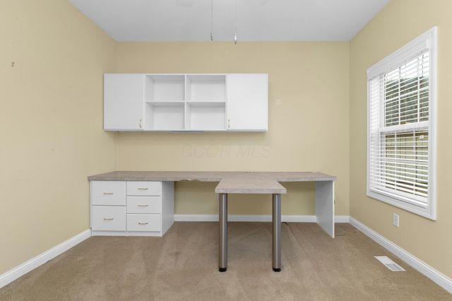 2375 Cross Creek Court, Lewis Center, OH 43035