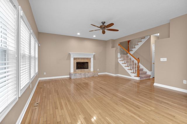 2375 Cross Creek Court, Lewis Center, OH 43035