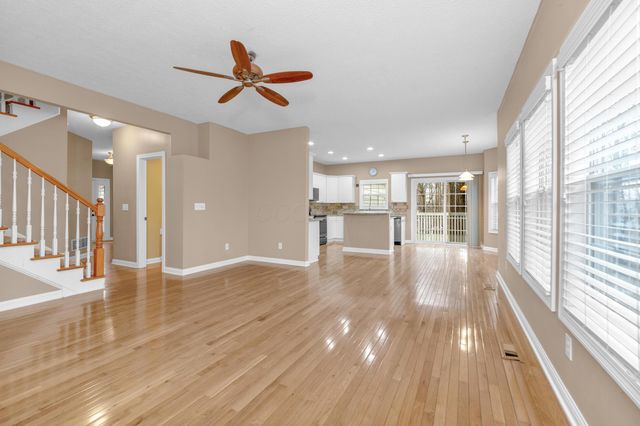 2375 Cross Creek Court, Lewis Center, OH 43035