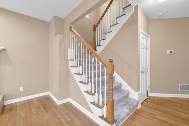 2375 Cross Creek Court, Lewis Center, OH 43035