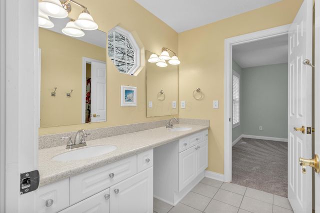 2375 Cross Creek Court, Lewis Center, OH 43035