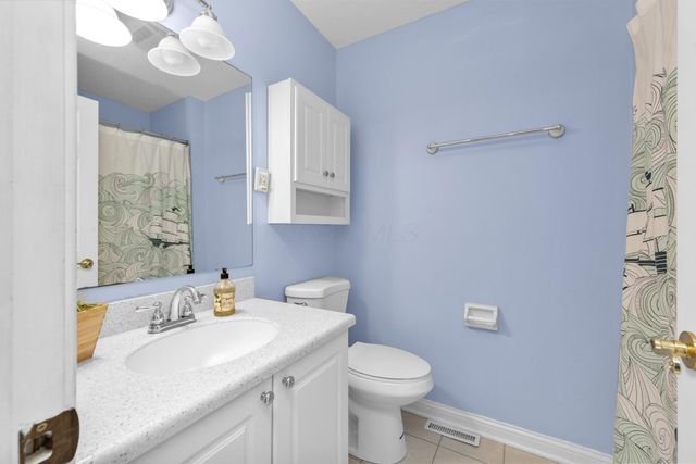 2375 Cross Creek Court, Lewis Center, OH 43035