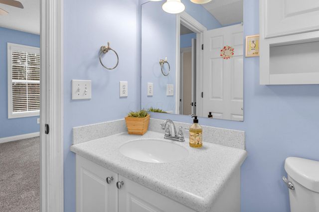 2375 Cross Creek Court, Lewis Center, OH 43035