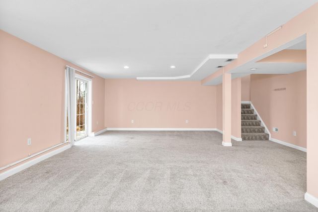 2375 Cross Creek Court, Lewis Center, OH 43035