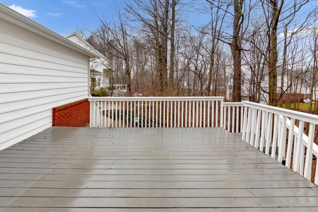 2375 Cross Creek Court, Lewis Center, OH 43035