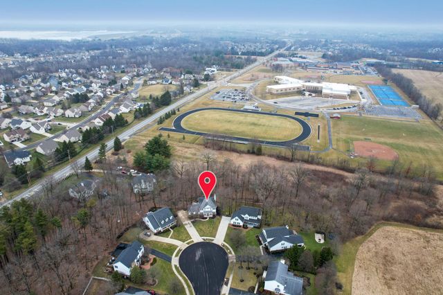 2375 Cross Creek Court, Lewis Center, OH 43035