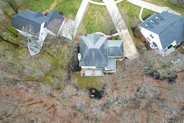 2375 Cross Creek Court, Lewis Center, OH 43035