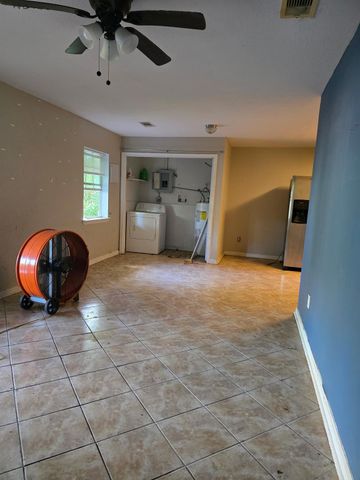 16528 Live Oak Square, Porter, TX 77365