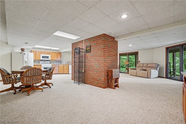 8188 Kepler Avenue NW, Canal Fulton, OH 44614