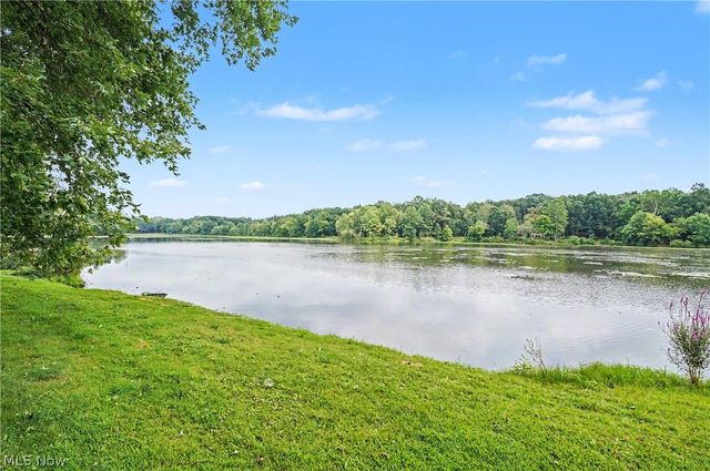 8188 Kepler Avenue NW, Canal Fulton, OH 44614