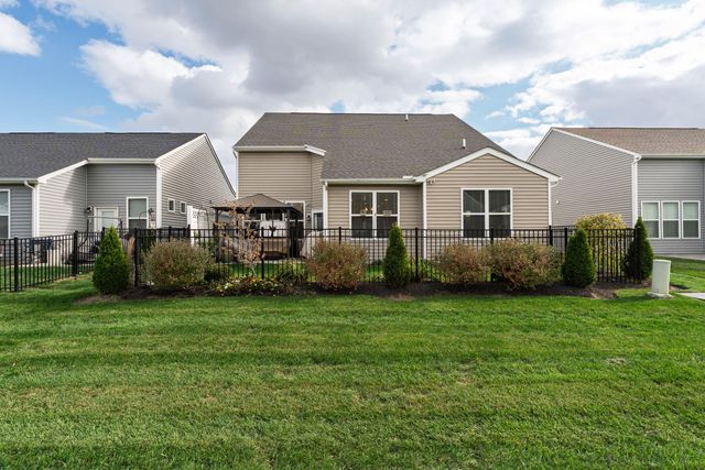 6674 Cat Singer Circle S, Hilliard, OH 43026