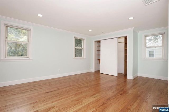 434 Hasbrouck Boulevard, Oradell, NJ 07649