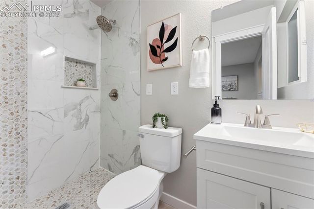 2622 Gomer Avenue, Colorado Springs, CO 80910