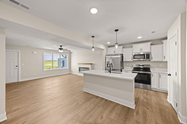 593 Hart Lane, Ankeny, IA 50021