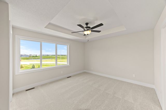 593 Hart Lane, Ankeny, IA 50021