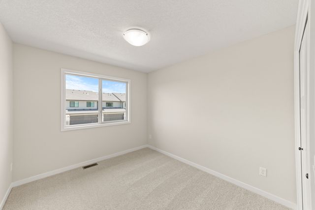 593 Hart Lane, Ankeny, IA 50021