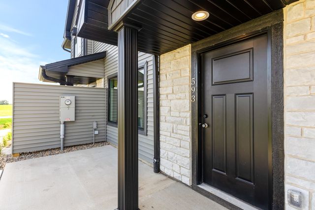 593 Hart Lane, Ankeny, IA 50021