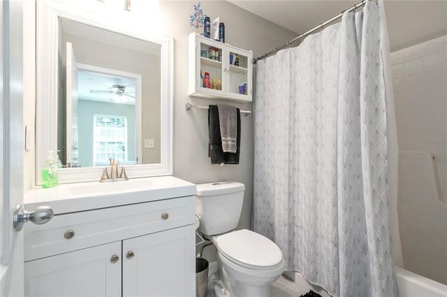 226 Fox Creek Boulevard, Woodstock, GA 30188