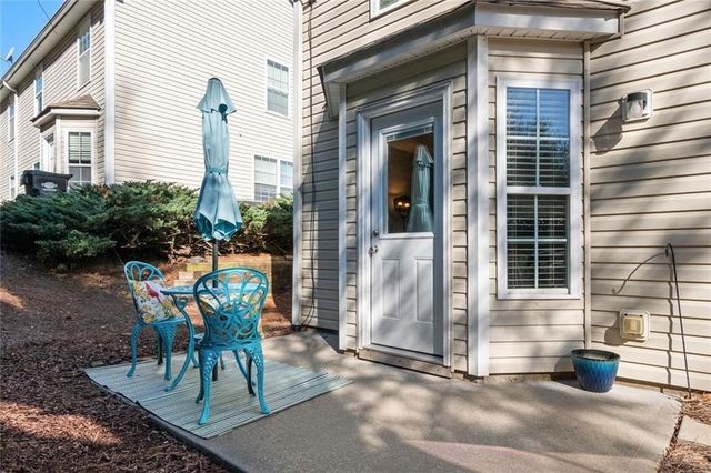 226 Fox Creek Boulevard, Woodstock, GA 30188