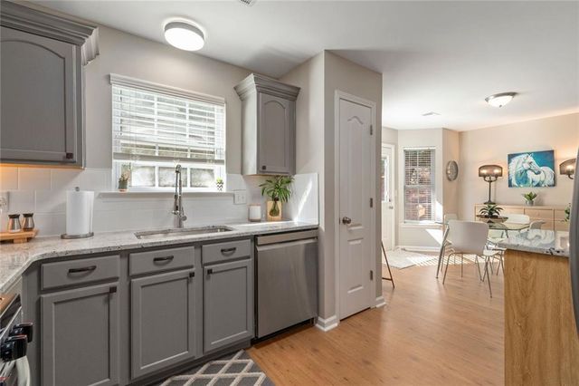 226 Fox Creek Boulevard, Woodstock, GA 30188