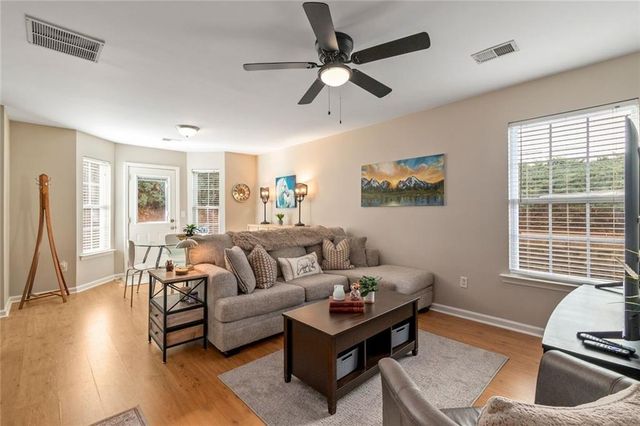 226 Fox Creek Boulevard, Woodstock, GA 30188