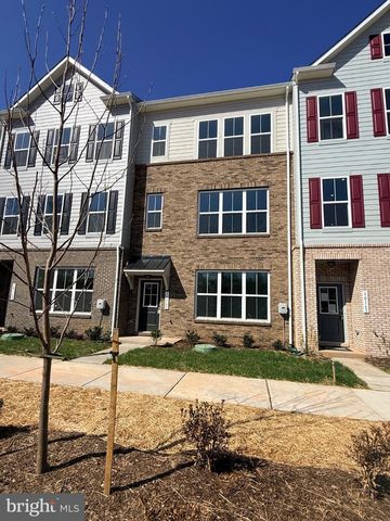 10165 QUEENS WAY, Manassas, VA 20110