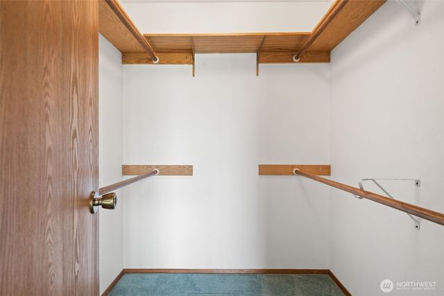 10090 Ogle Road NE, Poulsbo, WA 98370