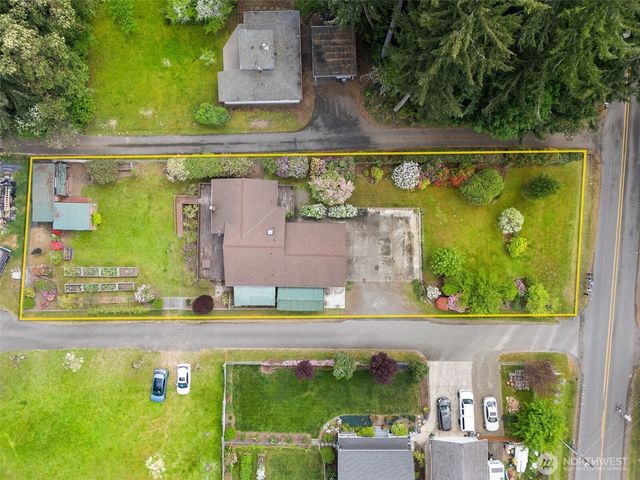 10090 Ogle Road NE, Poulsbo, WA 98370
