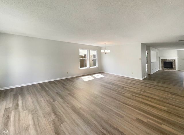 12355 Bearsdale Drive, Indianapolis, IN 46235