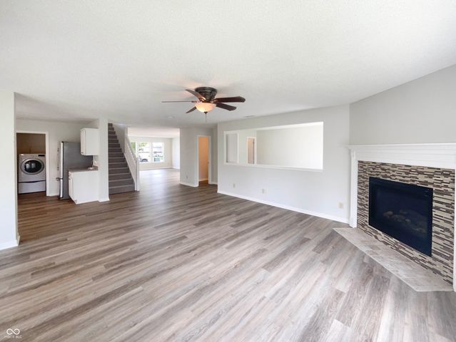 12355 Bearsdale Drive, Indianapolis, IN 46235