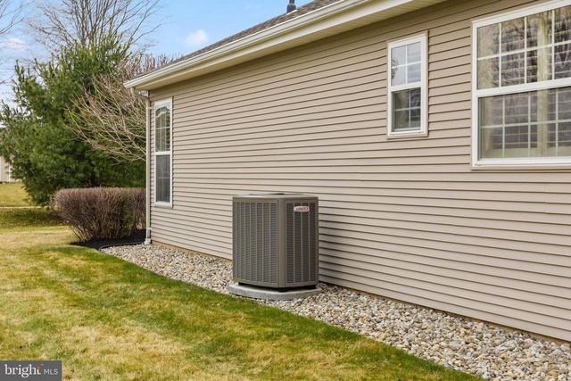 26 POWDERHORN WAY, Allentown, NJ 08501