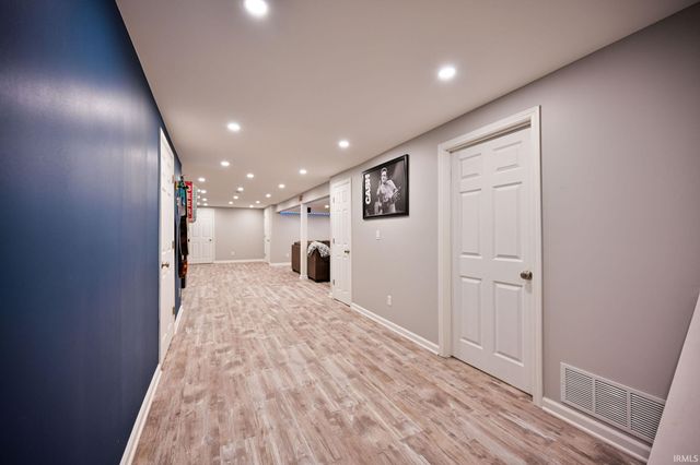 6509 Newburgh Road, Evansville, IN 47715