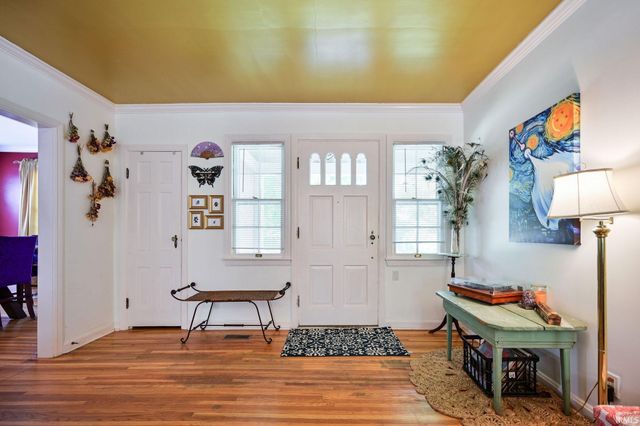 6509 Newburgh Road, Evansville, IN 47715