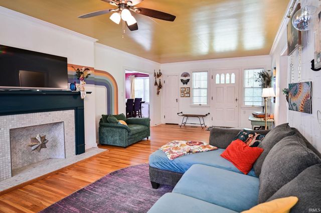 6509 Newburgh Road, Evansville, IN 47715