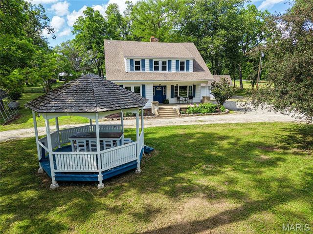 5961 Busiek Road, Farmington, MO 63640
