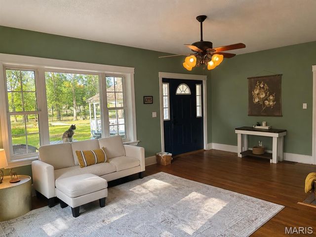 5961 Busiek Road, Farmington, MO 63640