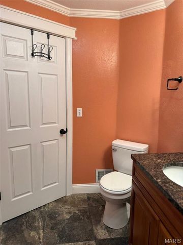 5961 Busiek Road, Farmington, MO 63640