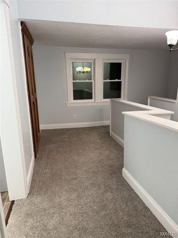 5961 Busiek Road, Farmington, MO 63640