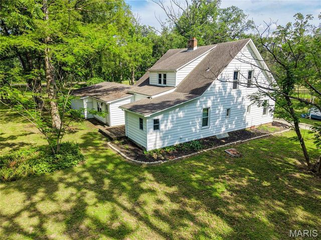 5961 Busiek Road, Farmington, MO 63640
