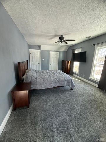 5961 Busiek Road, Farmington, MO 63640